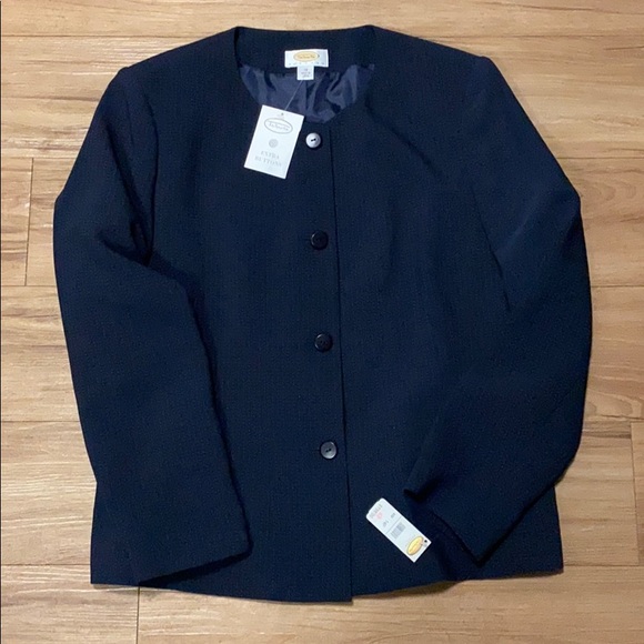 Talbots Jackets & Blazers - NWT Talbots women’s suit